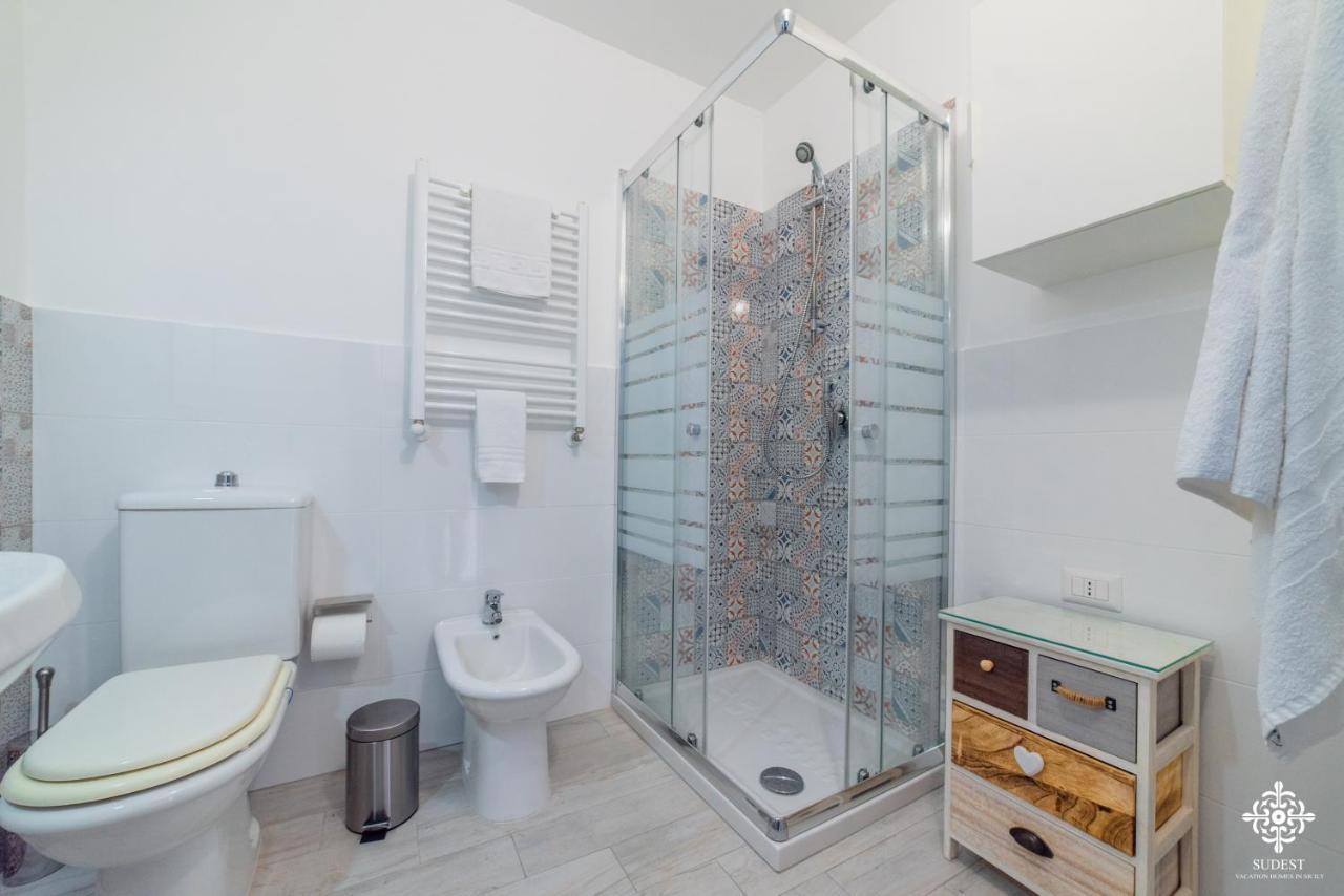 Le 4 Perle Apartments Avola Eksteriør billede