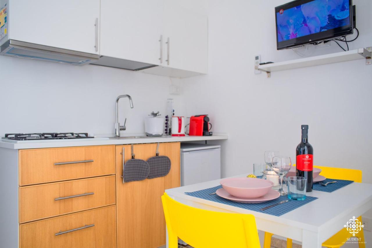 Le 4 Perle Apartments Avola Eksteriør billede