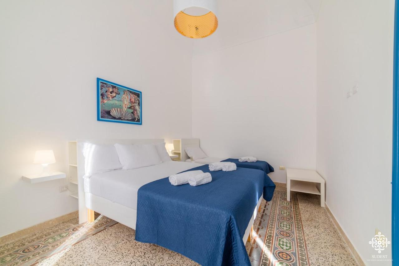Le 4 Perle Apartments Avola Eksteriør billede